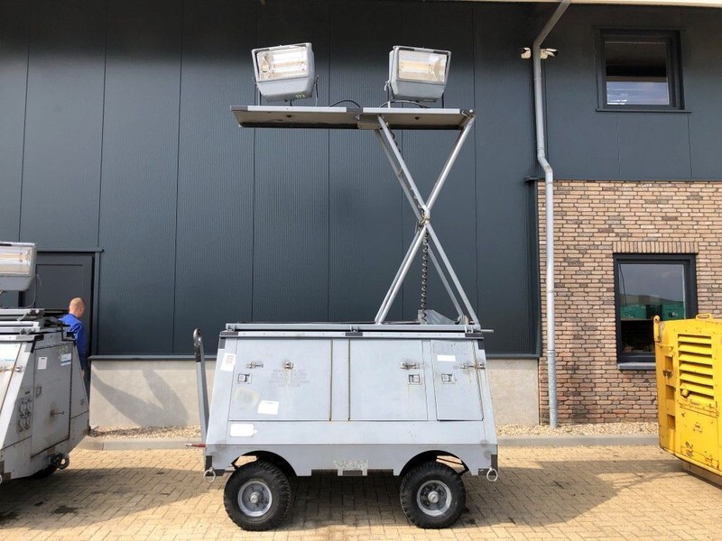 Kubota Kohler Portable Floodlight NF2D Kohler Portable Floodlight NF2D 7 kW light generatorset - Osvětlovací stožár: obrázek 1 Kubota Kohler Portable Floodlight NF2D Kohler Portable Floodlight NF2D 7 kW light generatorset - Osvětlovací stožár: obrázek 1