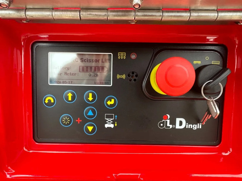 MAGNI ES1008 AC Elektra Schaarhoogwerker 10 meter werkhoogte NEW - Nůžková plošina: obrázek 4 MAGNI ES1008 AC Elektra Schaarhoogwerker 10 meter werkhoogte NEW - Nůžková plošina: obrázek 4