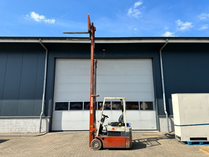 Nissan N01L18U 1.8 ton Triplex Freelift Sideshift Elektra Heftruck Accu 2016 ! - Elektrický vysokozdvižný vozík: obrázek 4 Nissan N01L18U 1.8 ton Triplex Freelift Sideshift Elektra Heftruck Accu 2016 ! - Elektrický vysokozdvižný vozík: obrázek 4