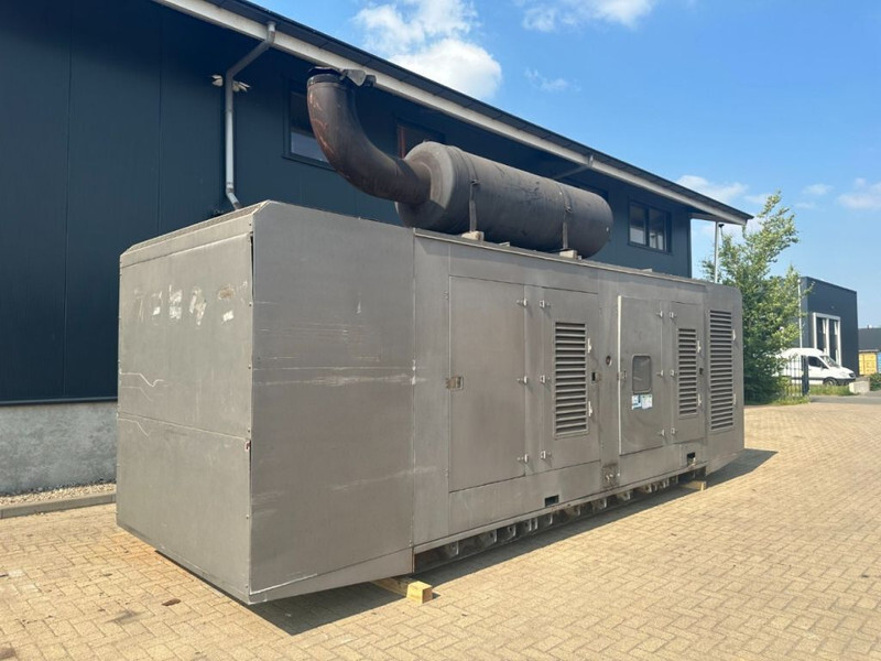 Perkins 4006-23TAG3A Stamford 900 kVA Silent generatorset - Elektrický generátor: obrázek 4 Perkins 4006-23TAG3A Stamford 900 kVA Silent generatorset - Elektrický generátor: obrázek 4