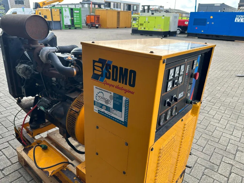 SDMO Yanmar Leroy Somer 50 kVA noodstroom generatorset 328 hours ! - Elektrický generátor: obrázek 3 SDMO Yanmar Leroy Somer 50 kVA noodstroom generatorset 328 hours ! - Elektrický generátor: obrázek 3