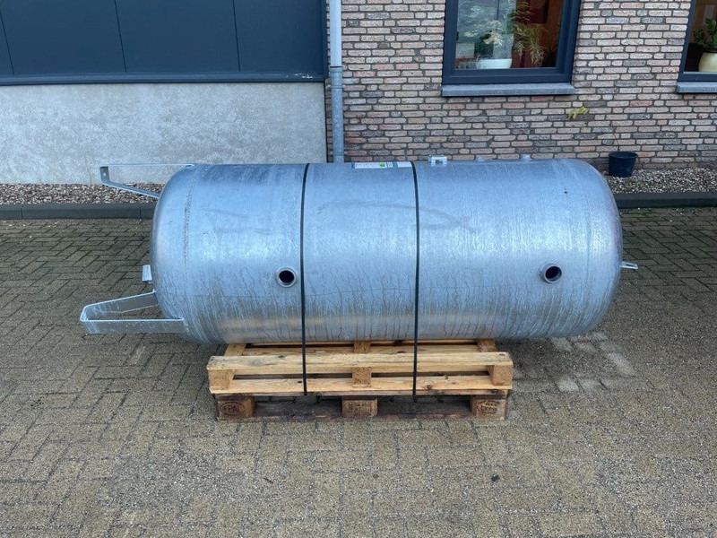 Sicctech 900 Liter Gegalvaniseerde Verticale luchtketel 11 Bar Nieuw! - Mobilní kompresor: obrázek 1 Sicctech 900 Liter Gegalvaniseerde Verticale luchtketel 11 Bar Nieuw! - Mobilní kompresor: obrázek 1