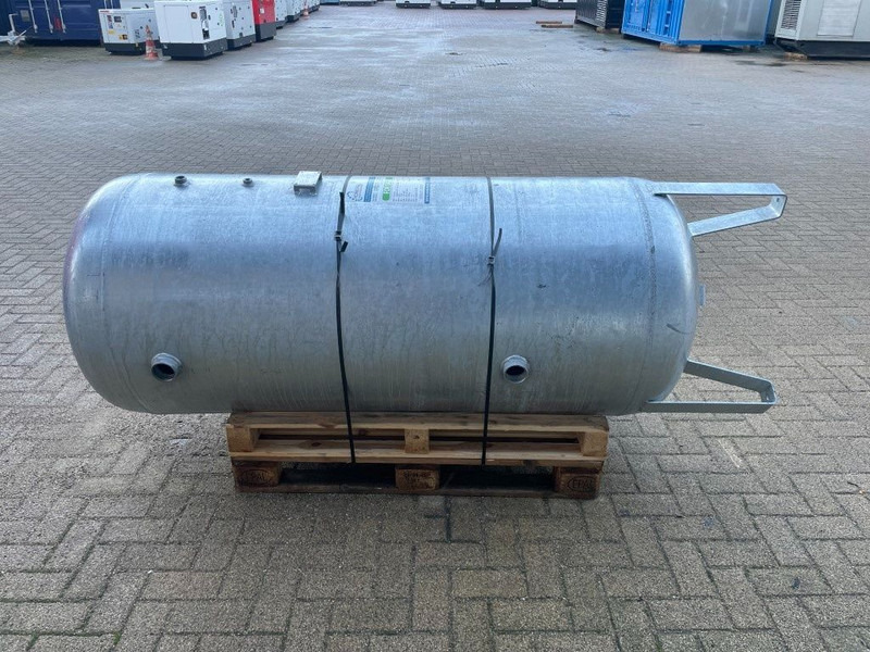 Sicctech 900 Liter Gegalvaniseerde Verticale luchtketel 11 Bar Nieuw! - Mobilní kompresor: obrázek 5 Sicctech 900 Liter Gegalvaniseerde Verticale luchtketel 11 Bar Nieuw! - Mobilní kompresor: obrázek 5