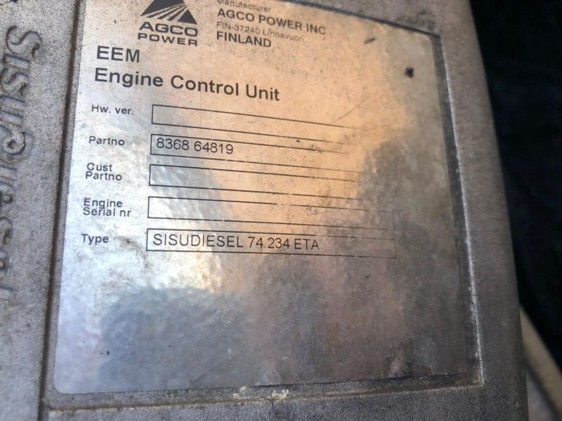 Sisu Valmet Diesel 74.234 ETA 181 HP diesel enine with ZF gearbox - Motor: obrázek 5 Sisu Valmet Diesel 74.234 ETA 181 HP diesel enine with ZF gearbox - Motor: obrázek 5