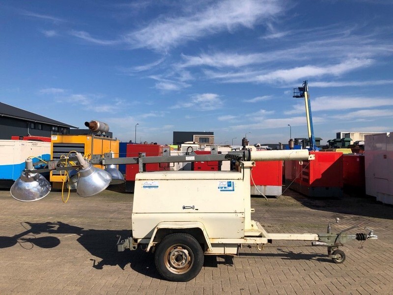 Terex Kubota Leroy Somer 7 kVA lichtmast aggregaat light tower - Osvětlovací stožár: obrázek 1 Terex Kubota Leroy Somer 7 kVA lichtmast aggregaat light tower - Osvětlovací stožár: obrázek 1