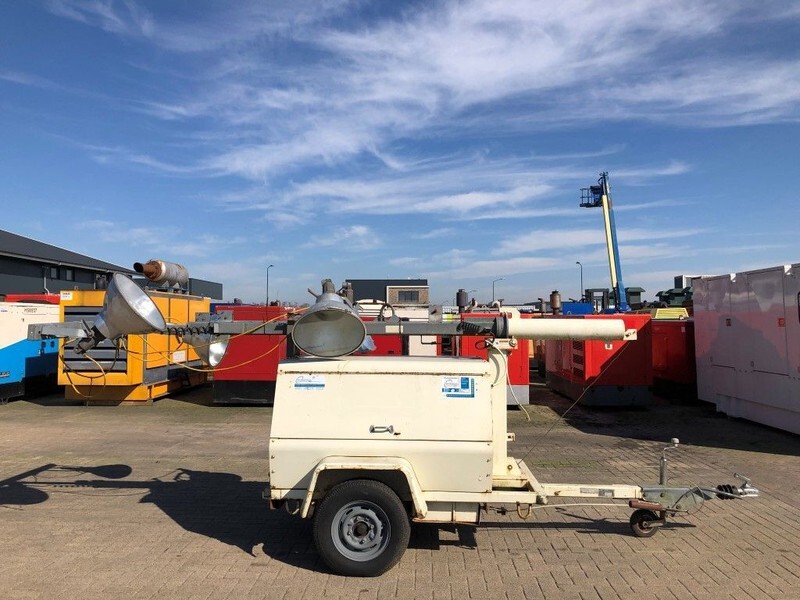 Terex Kubota Leroy Somer 7 kVA lichtmast aggregaat light tower - Osvětlovací stožár: obrázek 1 Terex Kubota Leroy Somer 7 kVA lichtmast aggregaat light tower - Osvětlovací stožár: obrázek 1