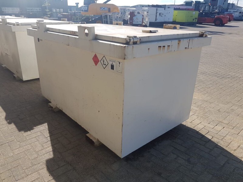 Dieseltank Steenbergen 3000 liter Kiwa IBC Dieseltank - Skladovací nádrž: obrázek 5 Dieseltank Steenbergen 3000 liter Kiwa IBC Dieseltank - Skladovací nádrž: obrázek 5
