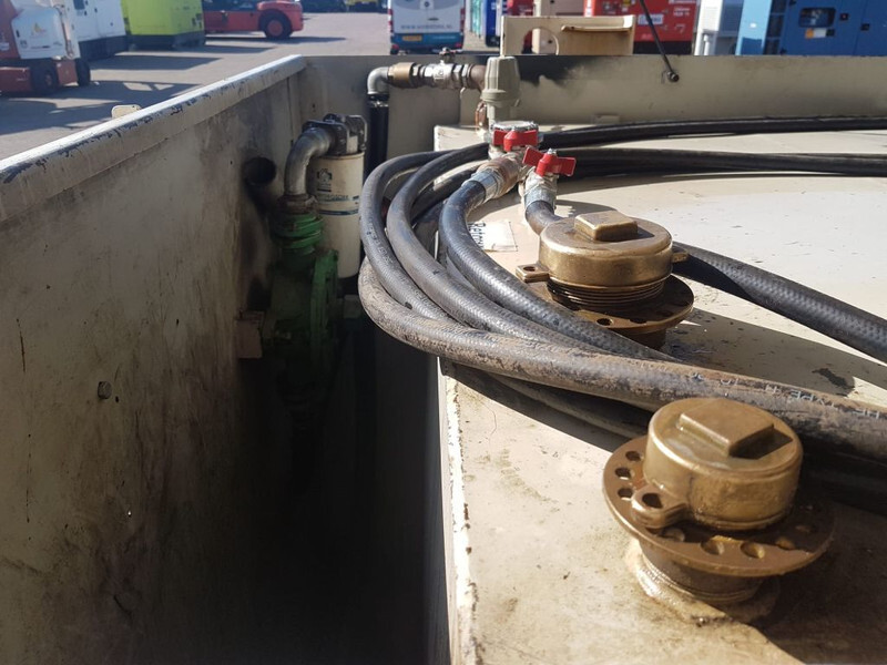 Skladovací nádrž dieseltank Steenbergen 3000 liter Kiwa IBC Dieseltank: obrázek 8