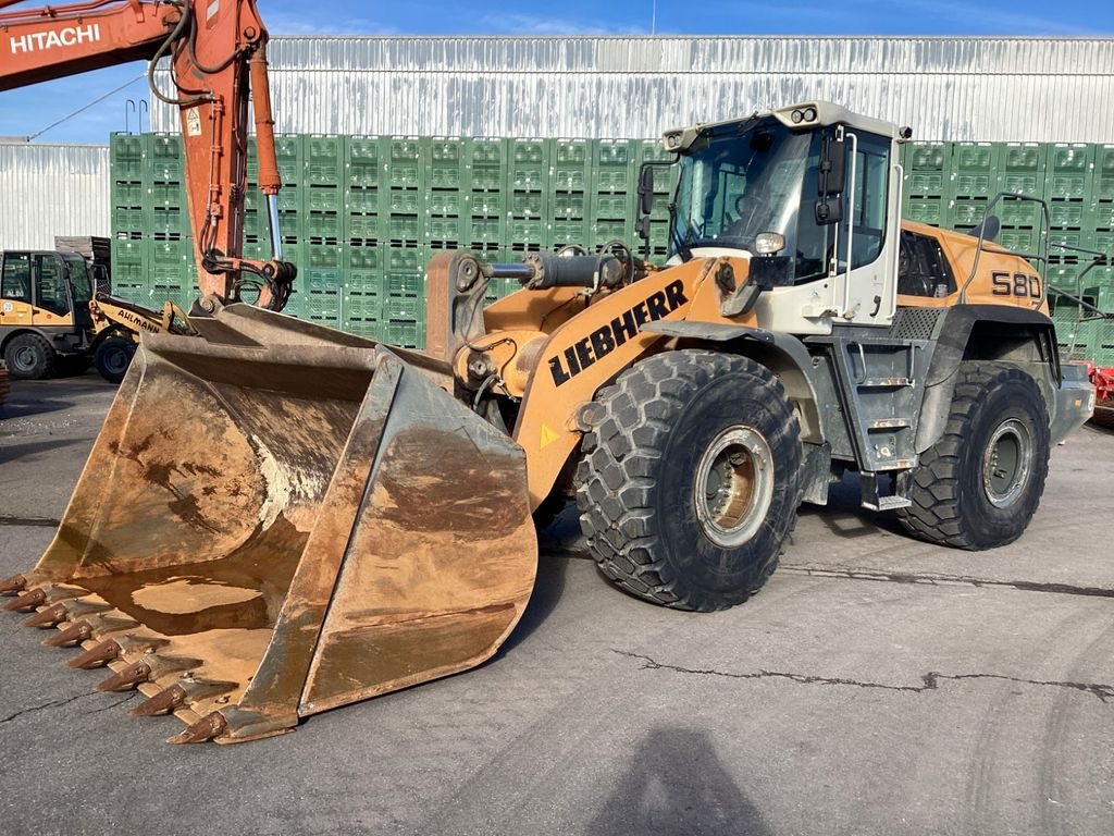 Liebherr L580 Xpower IV Zentralschmierung 5,4 kubik Schau - Kolový nakladač: obrázek 1 Liebherr L580 Xpower IV Zentralschmierung 5,4 kubik Schau - Kolový nakladač: obrázek 1