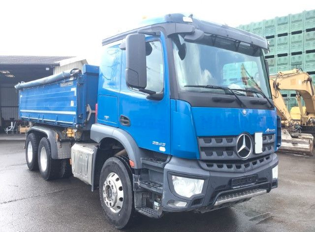 Mercedes-Benz Arocs 2643 6x4 Retarder Meiller 3-Seiten AHK Bet - Sklápěč: obrázek 4 Mercedes-Benz Arocs 2643 6x4 Retarder Meiller 3-Seiten AHK Bet - Sklápěč: obrázek 4