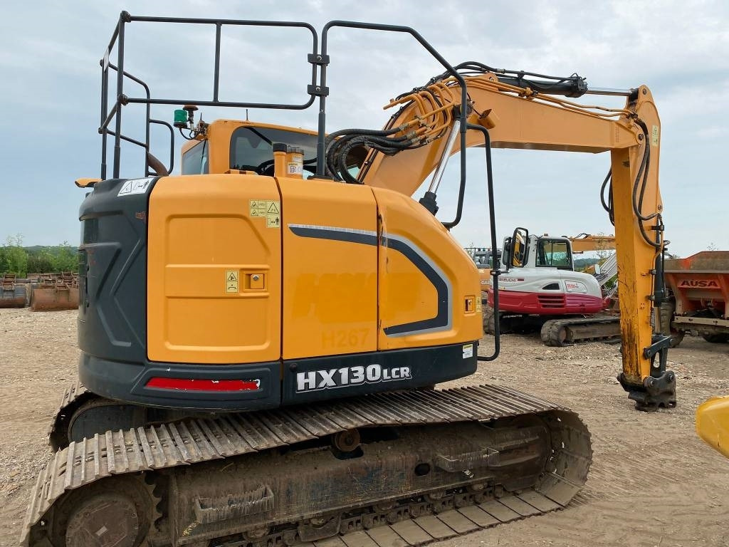 Hyundai HX 130 ALCR - Pásové rýpadlo: obrázek 4 Hyundai HX 130 ALCR - Pásové rýpadlo: obrázek 4