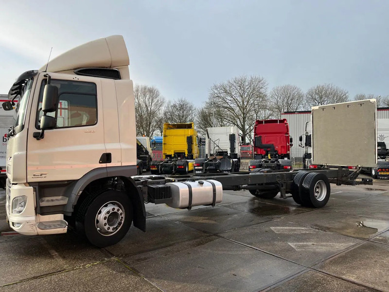DAF CF 260 CF 260 FA CHASSIS CABINE EURO 6 - Podvozek s kabinou: obrázek 5 DAF CF 260 CF 260 FA CHASSIS CABINE EURO 6 - Podvozek s kabinou: obrázek 5