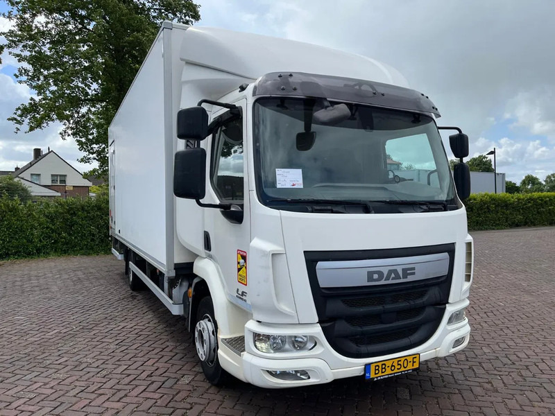DAF LF 210 FA EURO 6 - Skříňový nákladní auto: obrázek 2 DAF LF 210 FA EURO 6 - Skříňový nákladní auto: obrázek 2