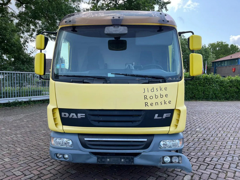 DAF LF 45 .180 - Skříňový nákladní auto: obrázek 4 DAF LF 45 .180 - Skříňový nákladní auto: obrázek 4