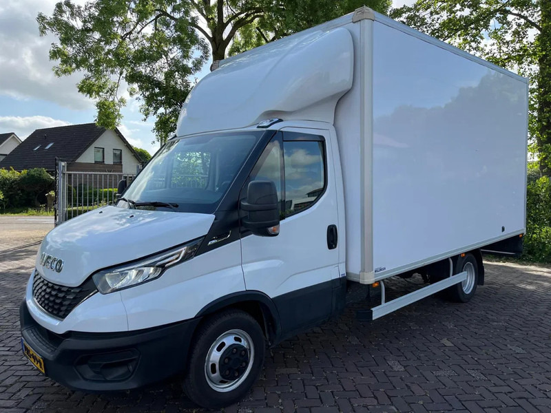 Iveco Daily 35C16 Achterdeuren (15 diverse modellen op voorraad) - Dodávka skřín, Dodávka s dvojitou kabinou: obrázek 1 Iveco Daily 35C16 Achterdeuren (15 diverse modellen op voorraad) - Dodávka skřín, Dodávka s dvojitou kabinou: obrázek 1