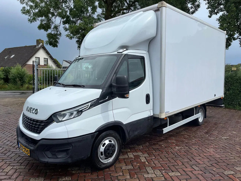 Iveco Daily 35C16 Achterdeuren (15 diverse modellen op voorraad) - Dodávka skřín, Dodávka s dvojitou kabinou: obrázek 1 Iveco Daily 35C16 Achterdeuren (15 diverse modellen op voorraad) - Dodávka skřín, Dodávka s dvojitou kabinou: obrázek 1