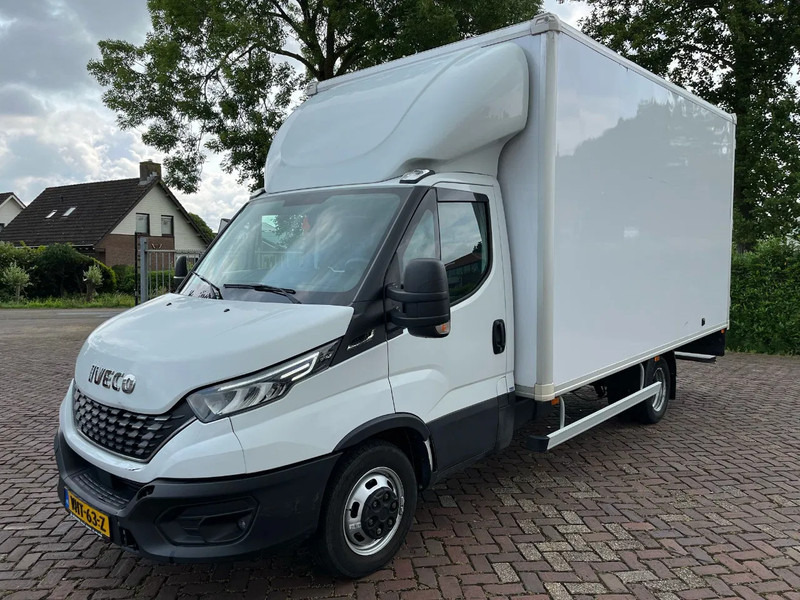 Iveco Daily 35C16 Achterdeuren (15 diverse modellen op voorraad) - Dodávka skřín, Dodávka s dvojitou kabinou: obrázek 1 Iveco Daily 35C16 Achterdeuren (15 diverse modellen op voorraad) - Dodávka skřín, Dodávka s dvojitou kabinou: obrázek 1
