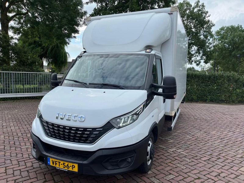Iveco Daily 35C16 Achterdeuren nieuwe motor +distributieriem bij 253480 KM op 02-05-2024 - Dodávka skřín, Dodávka s dvojitou kabinou: obrázek 2 Iveco Daily 35C16 Achterdeuren nieuwe motor +distributieriem bij 253480 KM op 02-05-2024 - Dodávka skřín, Dodávka s dvojitou kabinou: obrázek 2