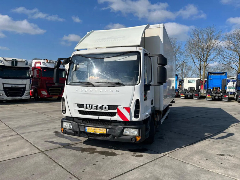 Iveco EuroCargo 75 E21 MANUAL - Skříňový nákladní auto: obrázek 3 Iveco EuroCargo 75 E21 MANUAL - Skříňový nákladní auto: obrázek 3