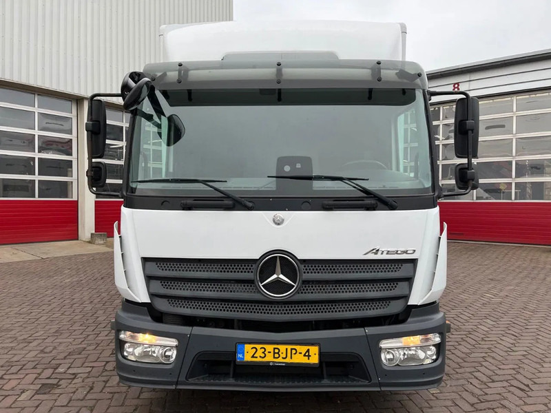 Mercedes-Benz Atego 816 - Skříňový nákladní auto: obrázek 2 Mercedes-Benz Atego 816 - Skříňový nákladní auto: obrázek 2