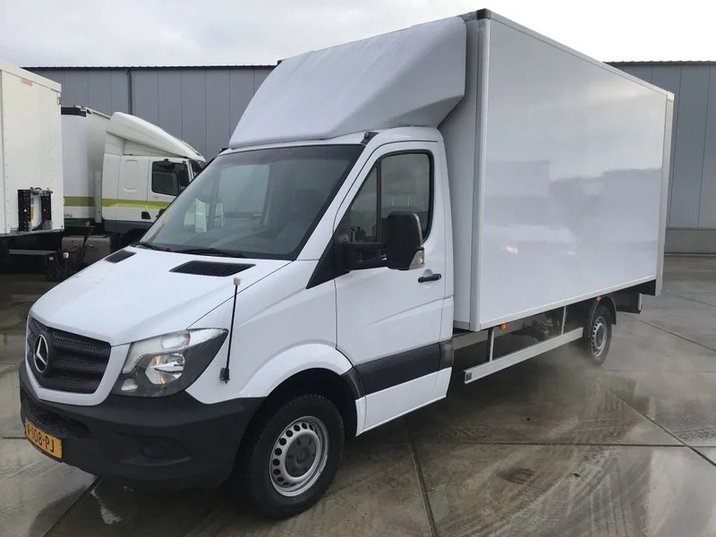 Mercedes-Benz Sprinter 314 CDI meubelbak met laadklep - Furgon: obrázek 1 Mercedes-Benz Sprinter 314 CDI meubelbak met laadklep - Furgon: obrázek 1