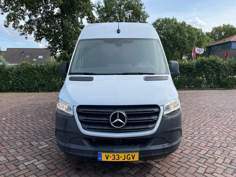 Mercedes-Benz Sprinter 317 1.9 CDI L2H1 - Furgon, Dodávka s dvojitou kabinou: obrázek 3 Mercedes-Benz Sprinter 317 1.9 CDI L2H1 - Furgon, Dodávka s dvojitou kabinou: obrázek 3