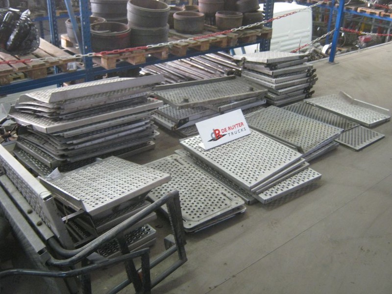 DAF BORDES PLATEN EN ALUMINIUM DELEN - Náhradní díly: obrázek 2 DAF BORDES PLATEN EN ALUMINIUM DELEN - Náhradní díly: obrázek 2