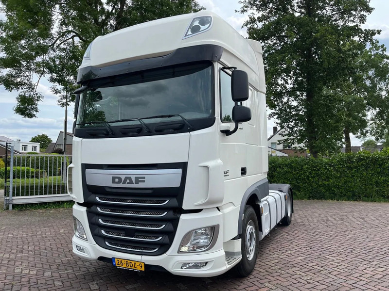 DAF XF 460 FT - Tahač: obrázek 2 DAF XF 460 FT - Tahač: obrázek 2