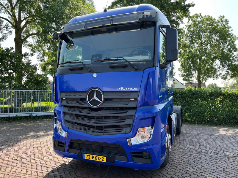 Mercedes-Benz Actros 1940 - Tahač: obrázek 2 Mercedes-Benz Actros 1940 - Tahač: obrázek 2