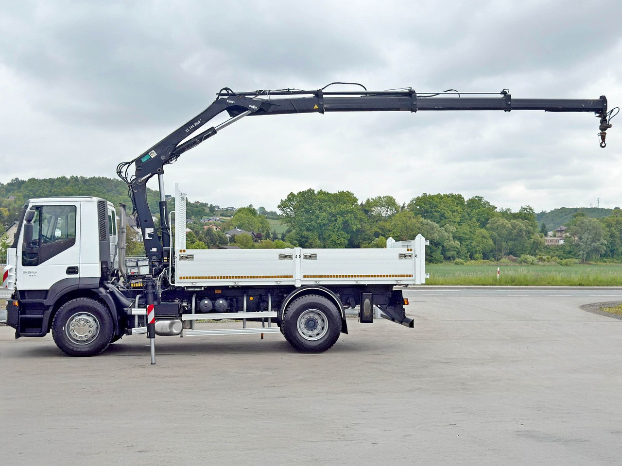 Iveco STRALIS 330 *HIAB 144 BS-3 HIDUO* TOPZUSTAND - Sklápěč, Auto s hydraulickou rukou: obrázek 5 Iveco STRALIS 330 *HIAB 144 BS-3 HIDUO* TOPZUSTAND - Sklápěč, Auto s hydraulickou rukou: obrázek 5