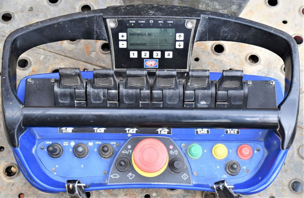 Sklápěč, Auto s hydraulickou rukou Iveco TRAKKER 360 * Kipper 4,90m* KRAN/FUNK*6x4: obrázek 15 Sklápěč, Auto s hydraulickou rukou Iveco TRAKKER 360 * Kipper 4,90m* KRAN/FUNK*6x4: obrázek 15