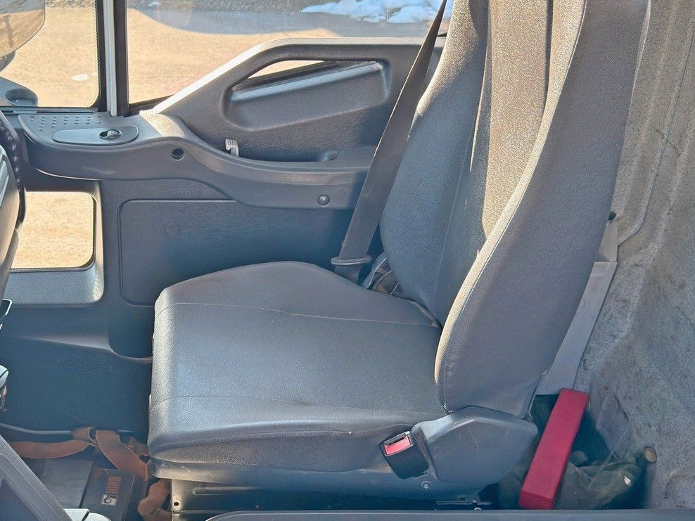 Auto s hydraulickou rukou Iveco TRAKKER * HIAB 211 E - 6 HIDUO+ FUNK / 8x4 *TOP: obrázek 10 Auto s hydraulickou rukou Iveco TRAKKER * HIAB 211 E - 6 HIDUO+ FUNK / 8x4 *TOP: obrázek 10