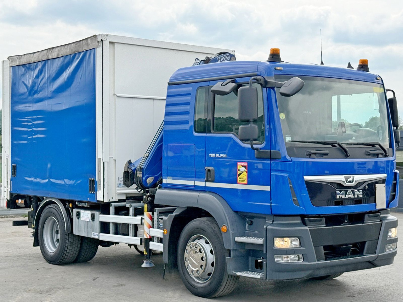 MAN TGM 15.250* FASSI F110A.0.23 * TOPZUSTAND - Auto s hydraulickou rukou: obrázek 3 MAN TGM 15.250* FASSI F110A.0.23 * TOPZUSTAND - Auto s hydraulickou rukou: obrázek 3