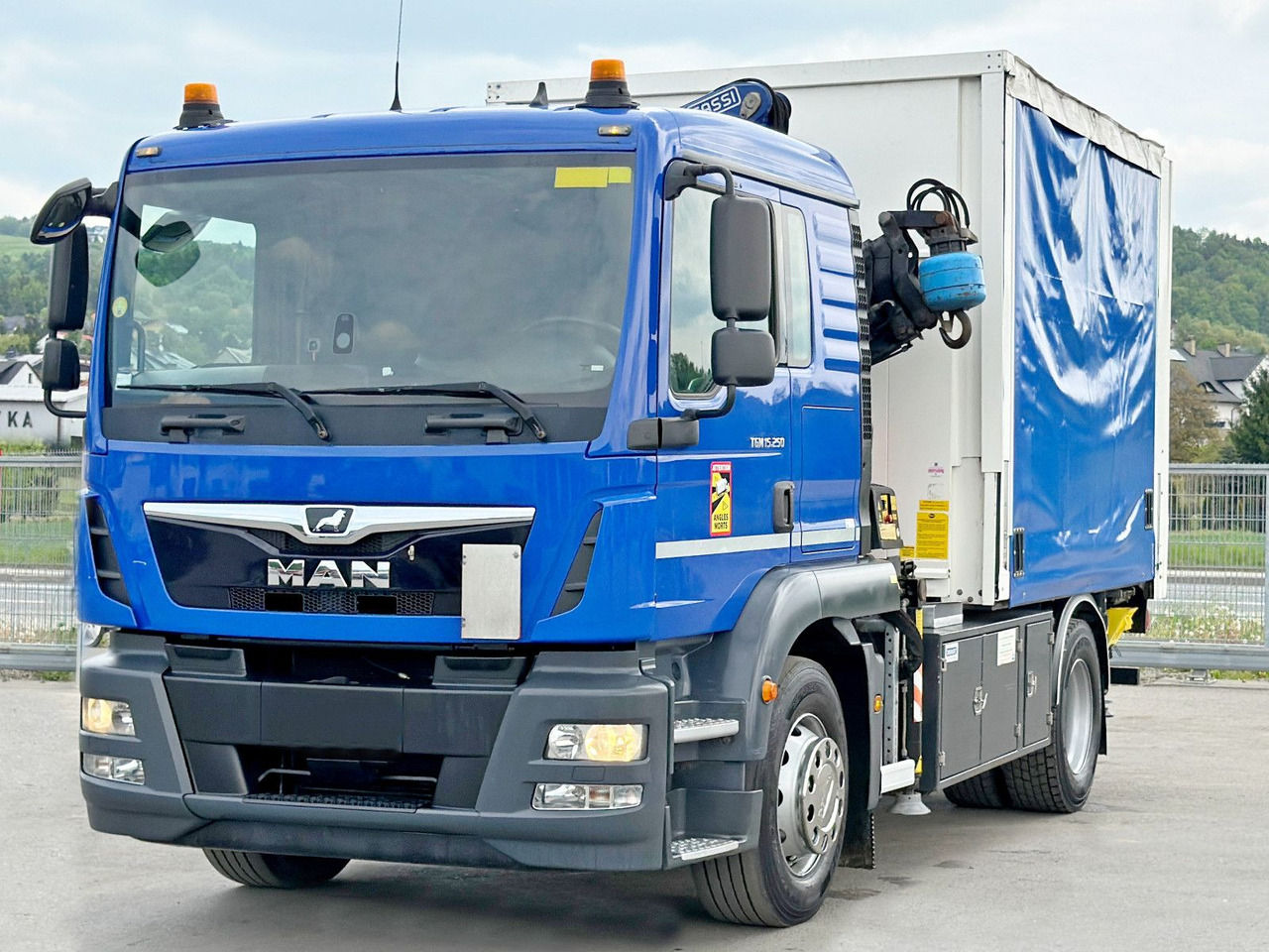 MAN TGM 15.250* FASSI F110A.0.23 * TOPZUSTAND - Auto s hydraulickou rukou: obrázek 4 MAN TGM 15.250* FASSI F110A.0.23 * TOPZUSTAND - Auto s hydraulickou rukou: obrázek 4