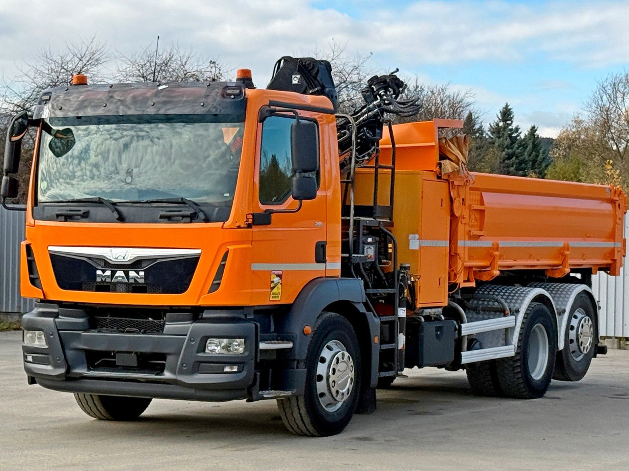 MAN TGM 26.290* KIPPER 4,60m*HIAB 111 B-3 HIDUO/FUNK - Auto s hydraulickou rukou: obrázek 4 MAN TGM 26.290* KIPPER 4,60m*HIAB 111 B-3 HIDUO/FUNK - Auto s hydraulickou rukou: obrázek 4