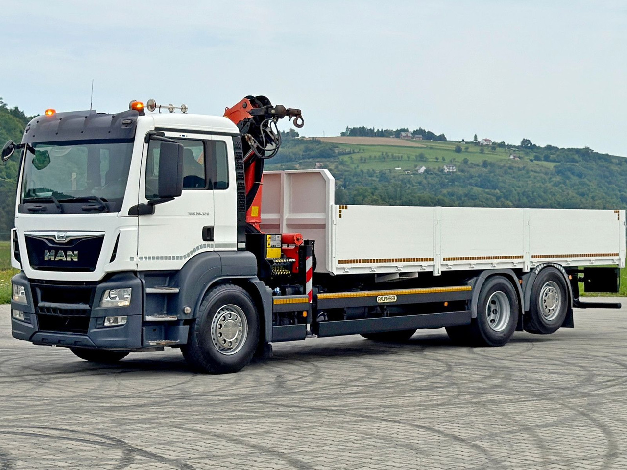 MAN TGS 26.320*PRITSCHE 7,20 / PK 16001-KA + FUNK - Auto s hydraulickou rukou: obrázek 4 MAN TGS 26.320*PRITSCHE 7,20 / PK 16001-KA + FUNK - Auto s hydraulickou rukou: obrázek 4