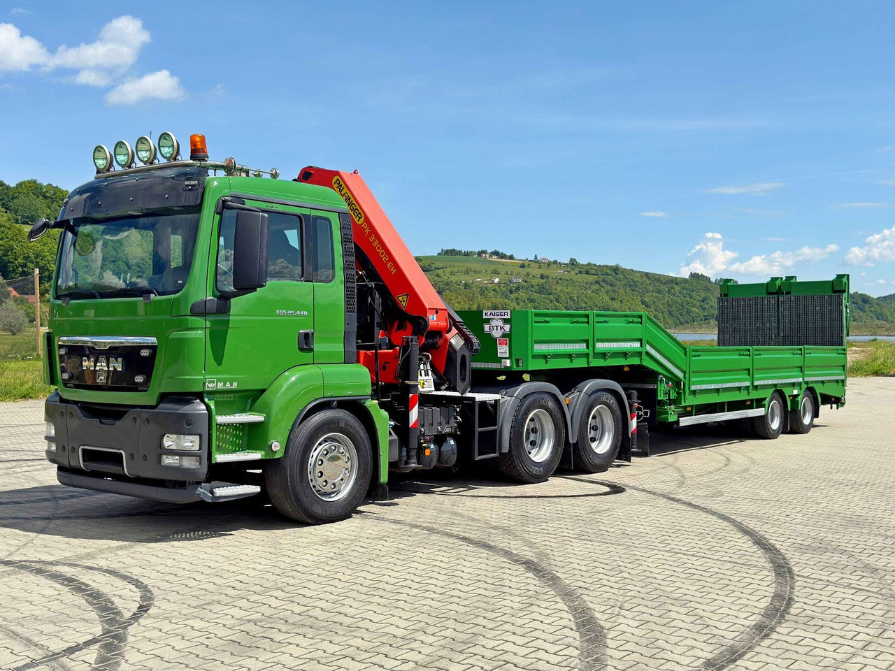 MAN TGS 26.440*Anhänger 10,35m + PK 33002-EH C/FUNK - Auto s hydraulickou rukou: obrázek 4 MAN TGS 26.440*Anhänger 10,35m + PK 33002-EH C/FUNK - Auto s hydraulickou rukou: obrázek 4