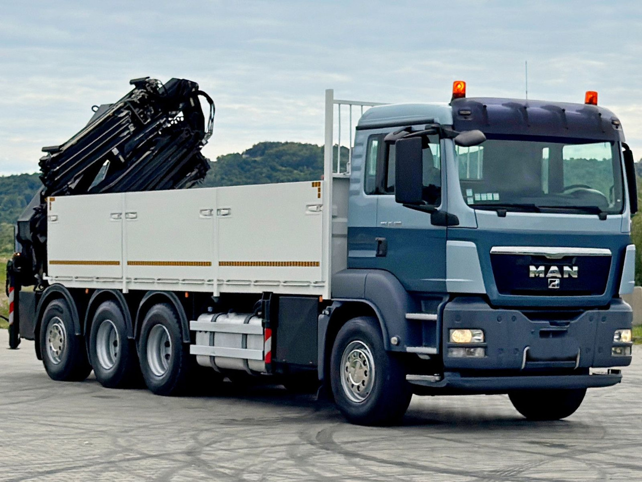 MAN TGS 35.480*HIAB 377 E-5 HIPRO+JIB 70X-3FUNK /8x4 - Auto s hydraulickou rukou: obrázek 4 MAN TGS 35.480*HIAB 377 E-5 HIPRO+JIB 70X-3FUNK /8x4 - Auto s hydraulickou rukou: obrázek 4