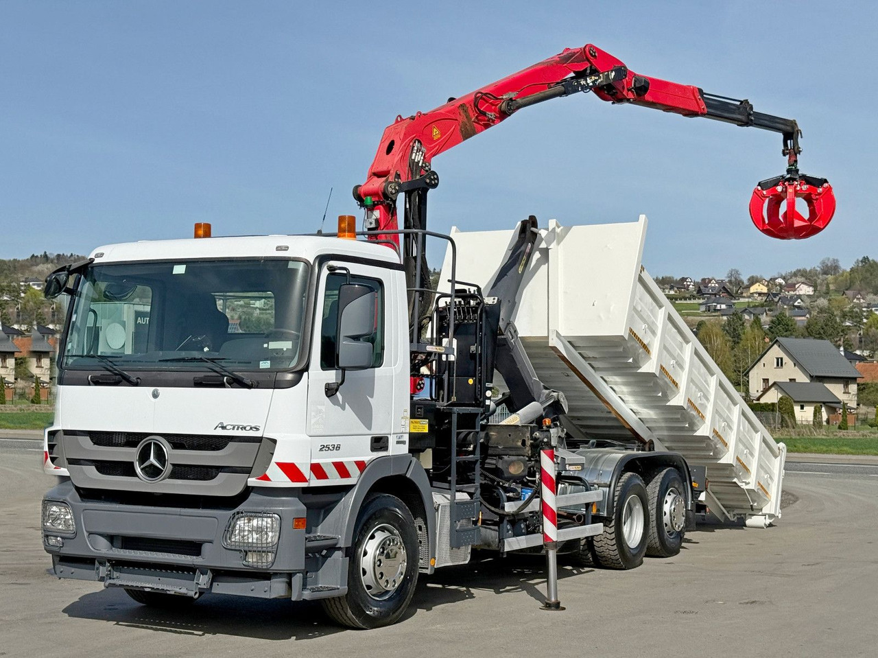 Mercedes-Benz ACTROS 2536 * Abrollkipper + EPSILON Q150Z82 - Hákový nosič kontejnerů: obrázek 2 Mercedes-Benz ACTROS 2536 * Abrollkipper + EPSILON Q150Z82 - Hákový nosič kontejnerů: obrázek 2