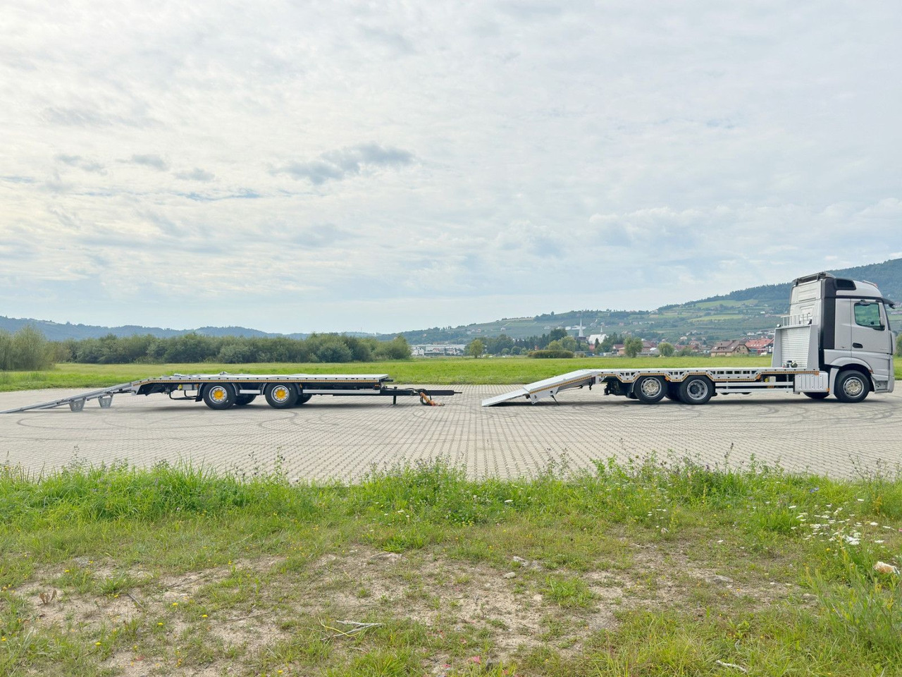 Mercedes-Benz ACTROS 2542 *ABSCHLEPPWAGEN 8,50m+Anhänger 7,32m - Odtahovka: obrázek 5 Mercedes-Benz ACTROS 2542 *ABSCHLEPPWAGEN 8,50m+Anhänger 7,32m - Odtahovka: obrázek 5