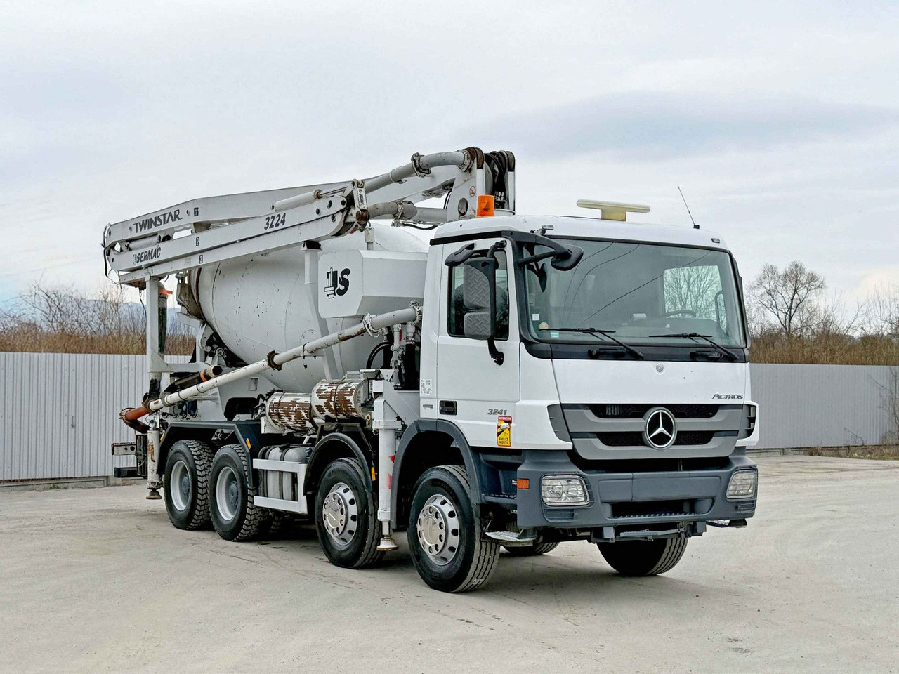Mercedes-Benz ACTROS 3241 * Betonpumpe 24 m + FUNK / 8x4 - Autočerpadlo: obrázek 1 Mercedes-Benz ACTROS 3241 * Betonpumpe 24 m + FUNK / 8x4 - Autočerpadlo: obrázek 1