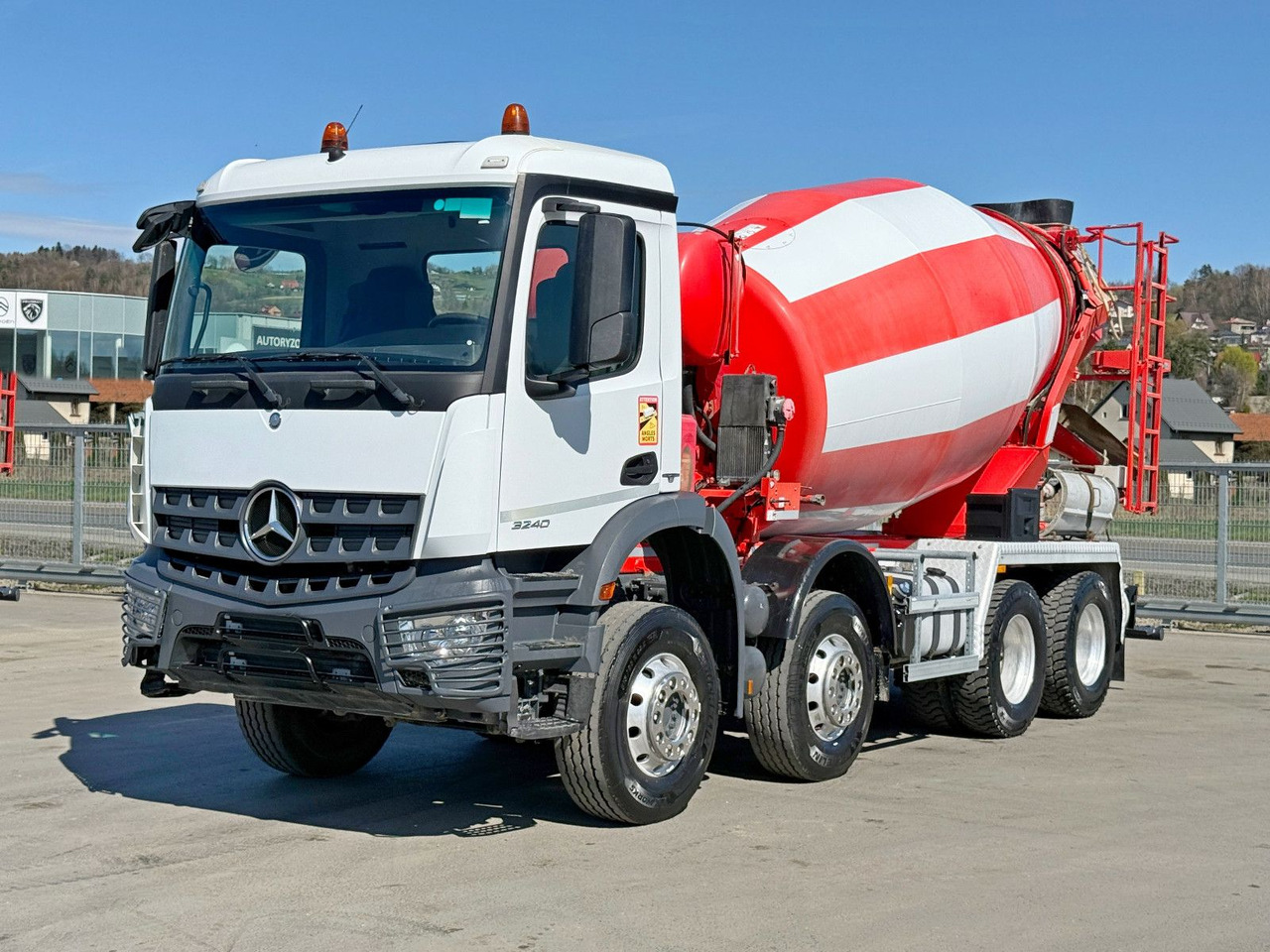 Mercedes-Benz AROCS 3240 * Betonmischer * 8x4 * TOPZUSTAND - Autodomíchávač: obrázek 2 Mercedes-Benz AROCS 3240 * Betonmischer * 8x4 * TOPZUSTAND - Autodomíchávač: obrázek 2