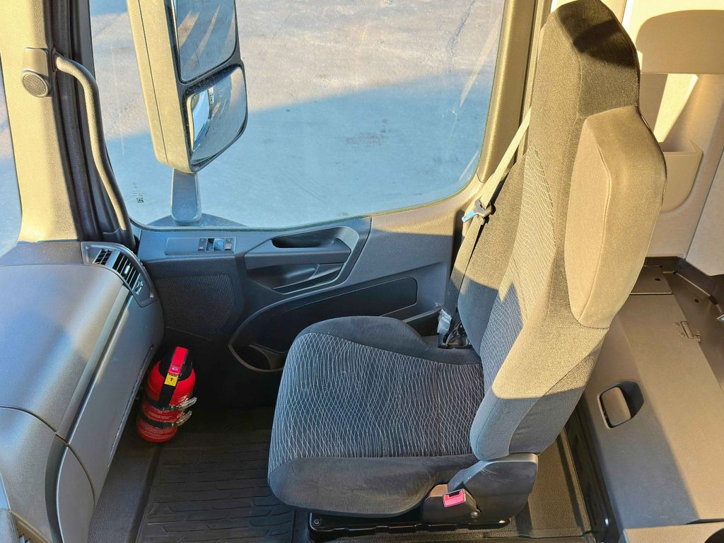 Sklápěč, Auto s hydraulickou rukou Mercedes-Benz AROCS 3248 * KIPPER * 8x4 * TOPZUSTAND Mercedes-Benz AROCS 3248 * KIPPER * 8x4 * TOPZUSTAND: obrázek 7 Sklápěč, Auto s hydraulickou rukou Mercedes-Benz AROCS 3248 * KIPPER * 8x4 * TOPZUSTAND Mercedes-Benz AROCS 3248 * KIPPER * 8x4 * TOPZUSTAND: obrázek 7