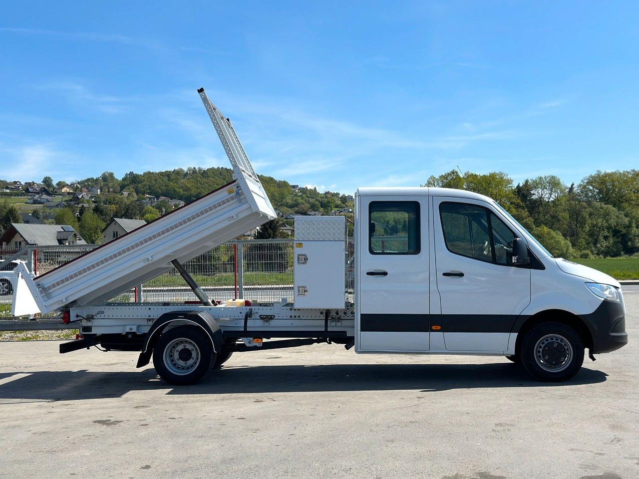 Mercedes-Benz Sprinter 514 CDI Kipper 2,75 m * Doppel Kabine! - Dodávka sklápěč: obrázek 3 Mercedes-Benz Sprinter 514 CDI Kipper 2,75 m * Doppel Kabine! - Dodávka sklápěč: obrázek 3