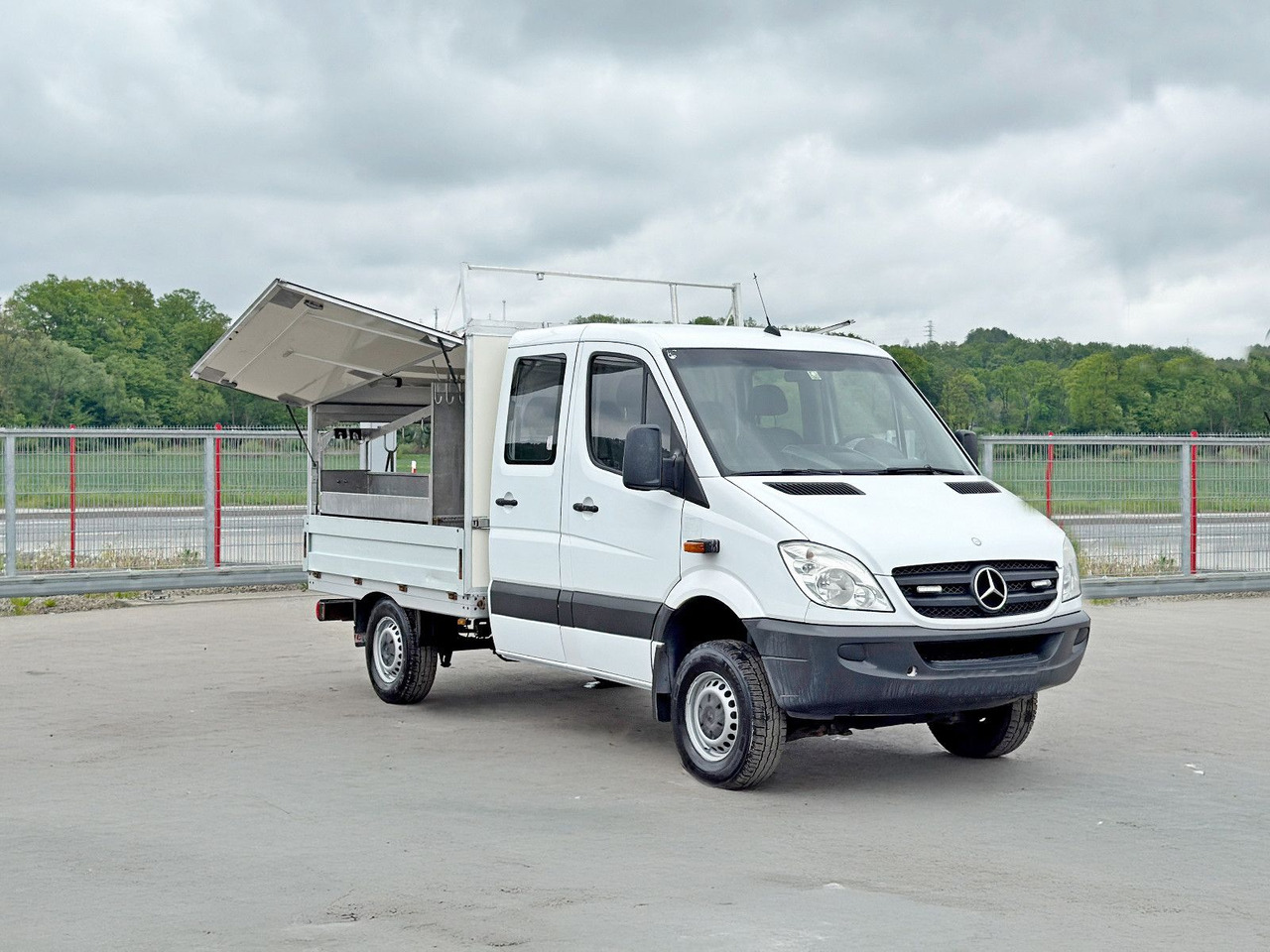 Mercedes-Benz Sprinter 514 CDI Kipper 2,75 m * Doppel Kabine! - Dodávka sklápěč: obrázek 3 Mercedes-Benz Sprinter 514 CDI Kipper 2,75 m * Doppel Kabine! - Dodávka sklápěč: obrázek 3