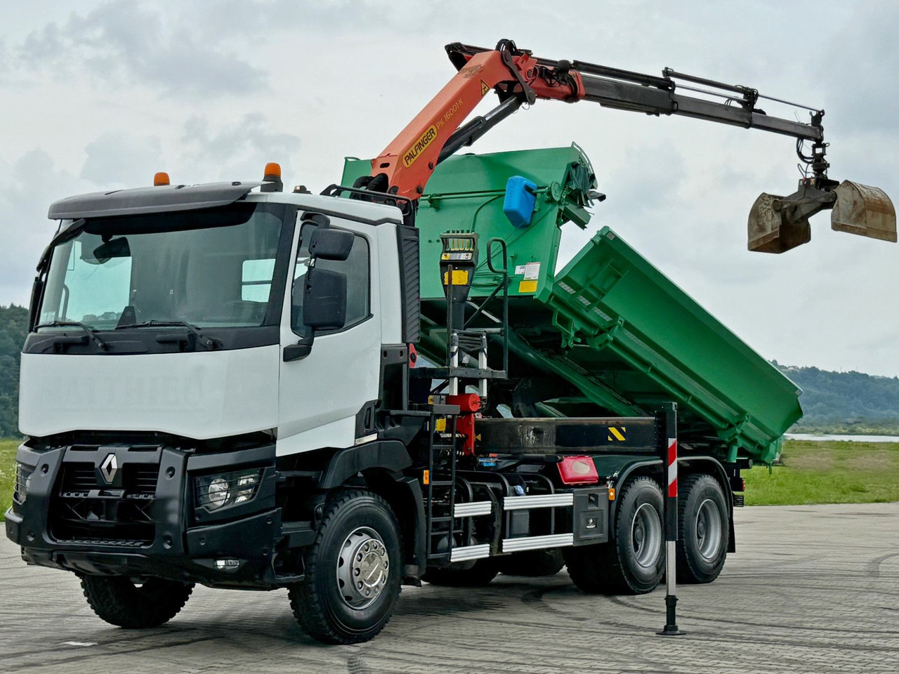 Renault C 430 *KIPPER 5,10 m + PK 16001 - K B* 6x4 - Auto s hydraulickou rukou: obrázek 3 Renault C 430 *KIPPER 5,10 m + PK 16001 - K B* 6x4 - Auto s hydraulickou rukou: obrázek 3
