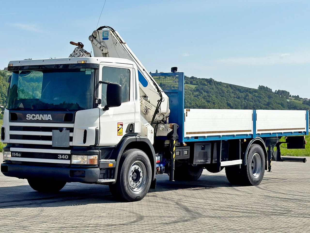 Scania 114 G 340 * PRITSCHE 7,00m * EFFER 210 3S + FUNK - Auto s hydraulickou rukou: obrázek 3 Scania 114 G 340 * PRITSCHE 7,00m * EFFER 210 3S + FUNK - Auto s hydraulickou rukou: obrázek 3