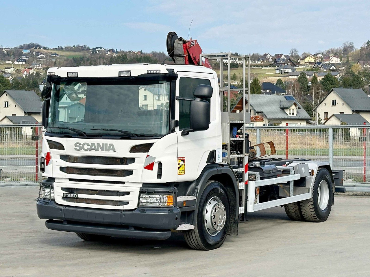 Scania P 250 * HMF 635 K2 + FUNK * TOPZUSTAND - Auto s hydraulickou rukou: obrázek 2 Scania P 250 * HMF 635 K2 + FUNK * TOPZUSTAND - Auto s hydraulickou rukou: obrázek 2