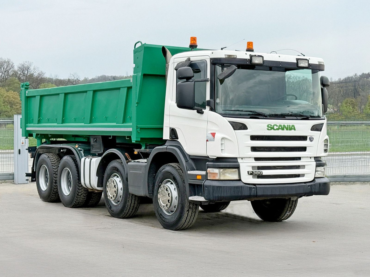 Scania P 380 Kipper 5,70m + BORDMATIC* 8x4 - Sklápěč: obrázek 1 Scania P 380 Kipper 5,70m + BORDMATIC* 8x4 - Sklápěč: obrázek 1