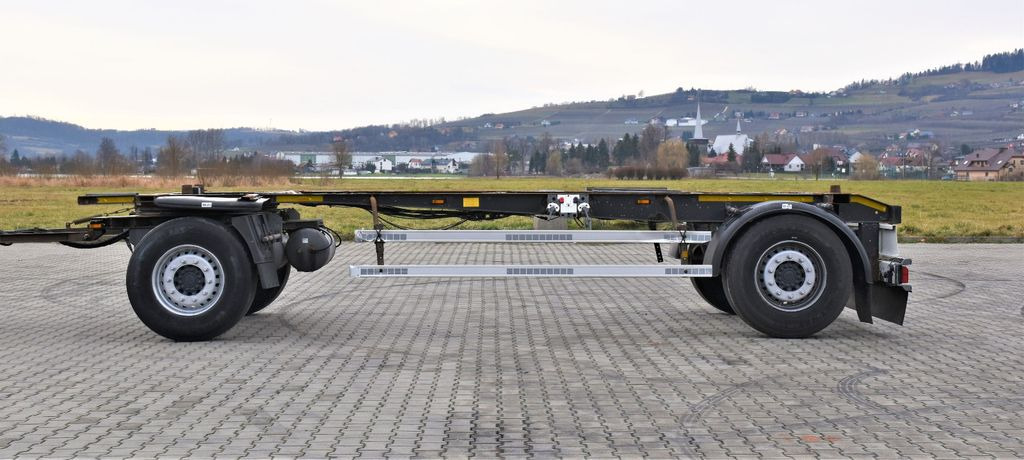 Schmitz Cargobull Anhänger 6,90m * TOPZUSTAND ! - Přívěs-podvozek: obrázek 4 Schmitz Cargobull Anhänger 6,90m * TOPZUSTAND ! - Přívěs-podvozek: obrázek 4